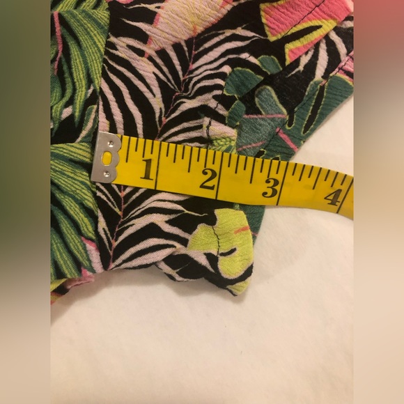 Scoop Hawaiian print shorts, XL 16-18 - Picture 9 of 11